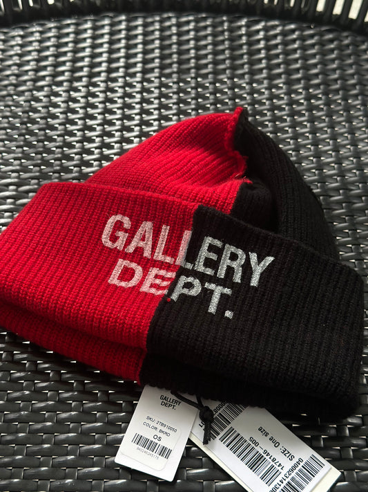 Gallery dept. - Logo Beanie