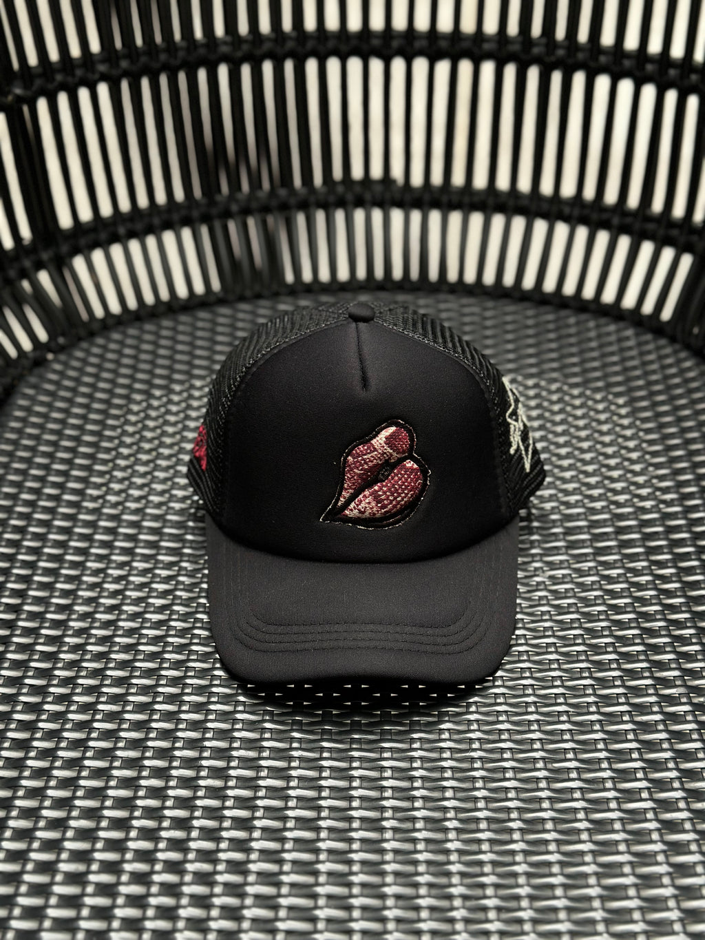 Laropa - Lips Trucker cap