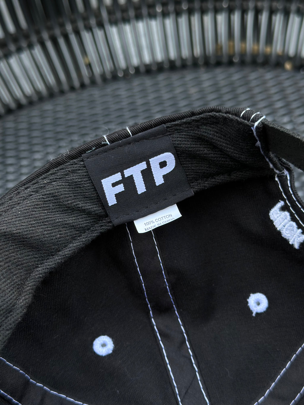 FTP - Logo snapback