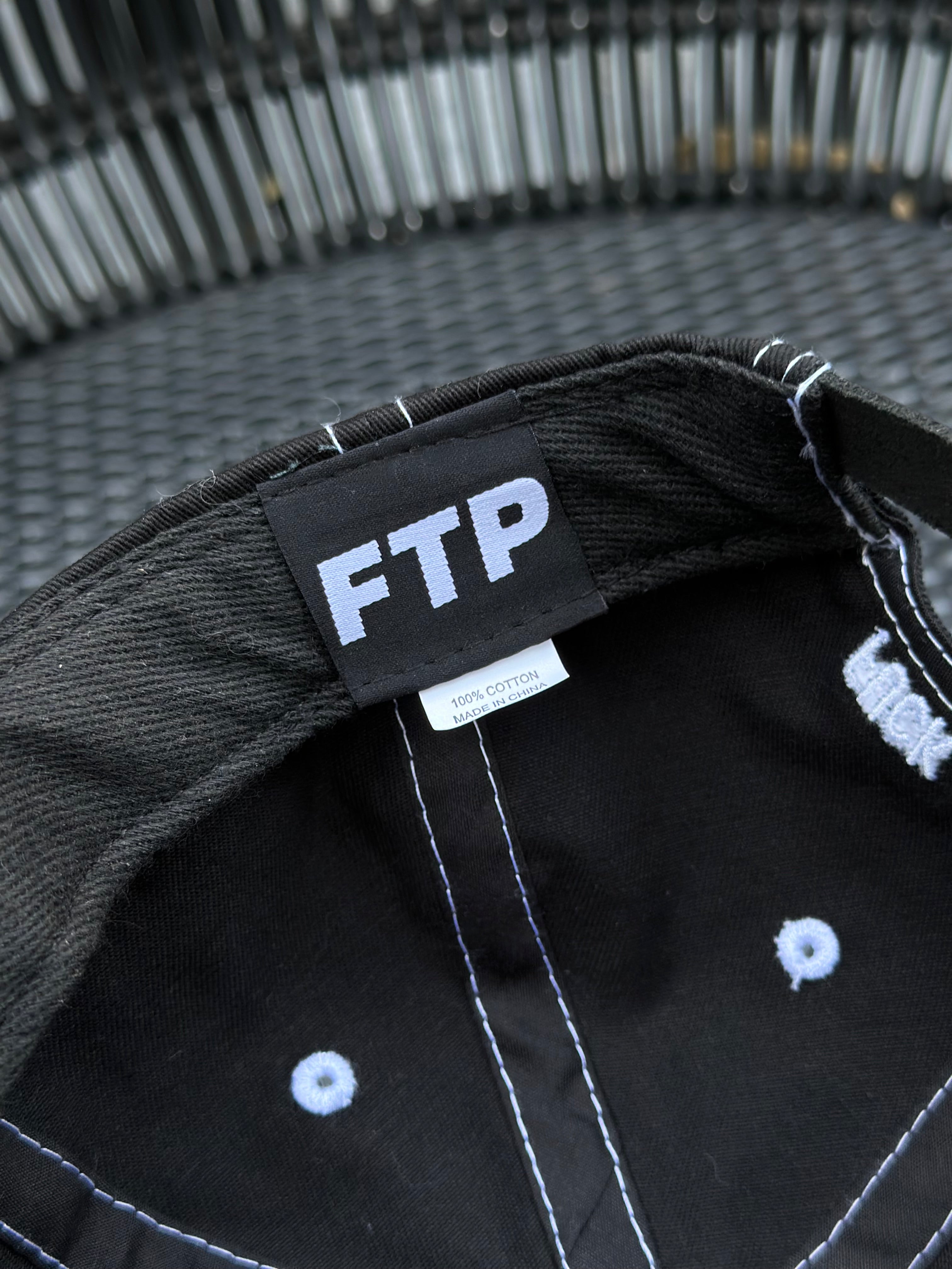 FTP - Logo snapback