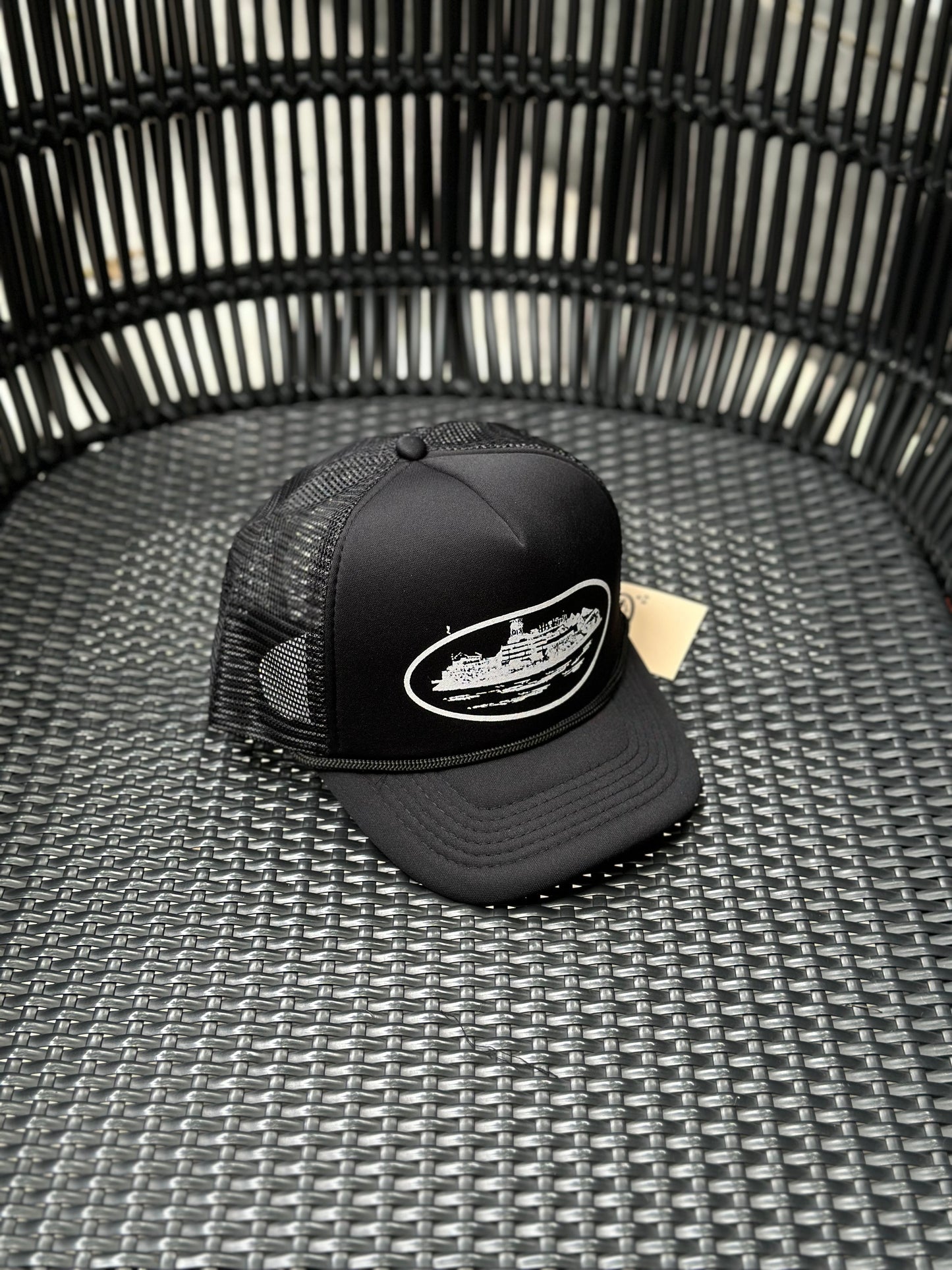 Corteiz - Alcataz Logo trucker cap