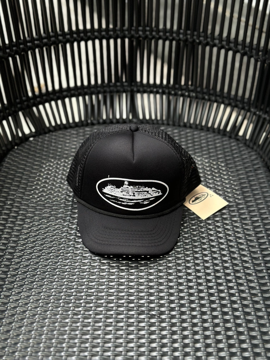 Corteiz - Alcataz Logo trucker cap